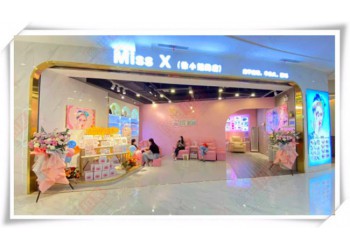 合肥美容美甲店裝修設(shè)計(jì)_注意燈光和色彩搭配_輕松營造舒適感