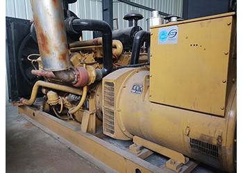 原裝高品質(zhì)二手六百千瓦柴油發(fā)電機組