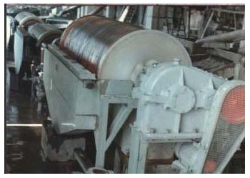 鞏義鉑思特選鈦鐵礦設(shè)備，干選法選別鈦鐵礦，鈦鐵礦石浮選捕收劑