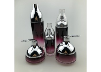 護(hù)膚品瓶生產(chǎn)廠家，分裝瓶生產(chǎn)廠家，護(hù)膚品分裝瓶生產(chǎn)廠家