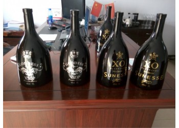 酒瓶噴油廠，酒瓶噴油加工廠，廣州酒瓶噴油廠，白云區酒瓶噴油廠