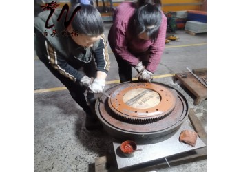 車床刮研鏟刮鏟花、車床維修精度恢復(fù)修理