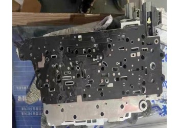 凱迪拉克XT4 XT5 XT6 GT4昂科威 波箱油路板