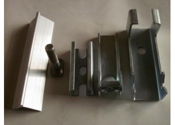 輸送機防溢裙板夾持器   導料槽夾緊器 夾子 夾具