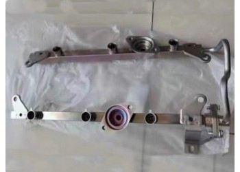 尼桑 途樂Y62供油導軌 噴油嘴 汽油泵 漲緊輪 油箱